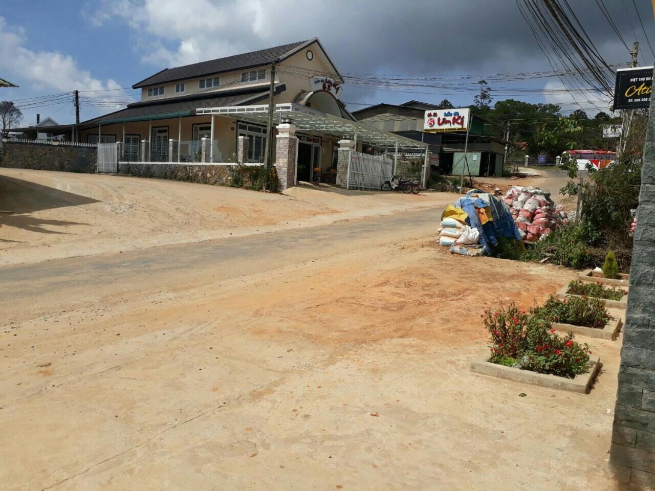 Apartamento Biet Thu Du Lich Atiso Dalat Exterior foto